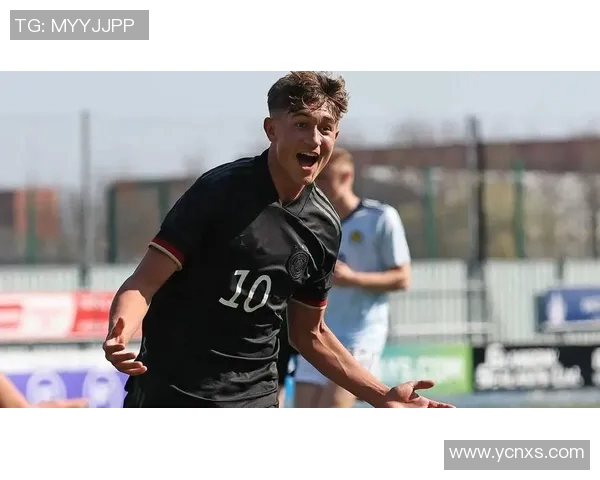 德甲再添中国新星，振翅高飞展翅翔